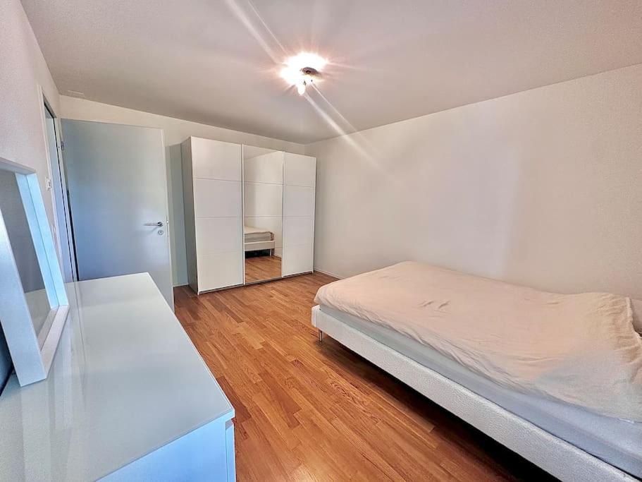 Moderne Wohnung Am Flughafen Opfikon-Glattbrugg Εξωτερικό φωτογραφία